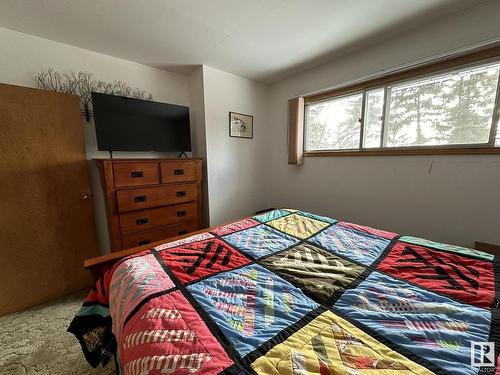 17331 Twp 592 Road, Rural Smoky Lake County, AB - Indoor Photo Showing Bedroom