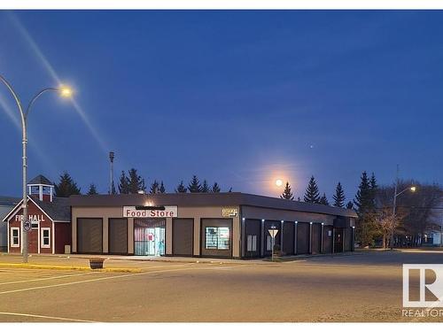 5003 50 St, Lougheed, AB 