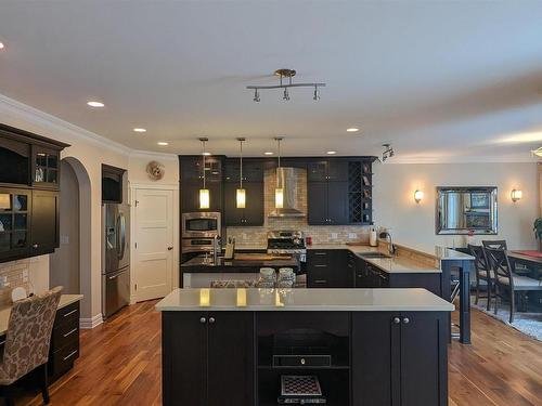 4337 49 Street, Vegreville, AB - Indoor Photo Showing Kitchen With Upgraded Kitchen