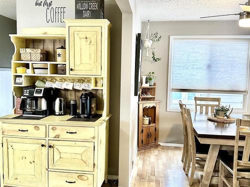 5109 50 Street, Elk Point, AB - Indoor Photo Showing Dining Room