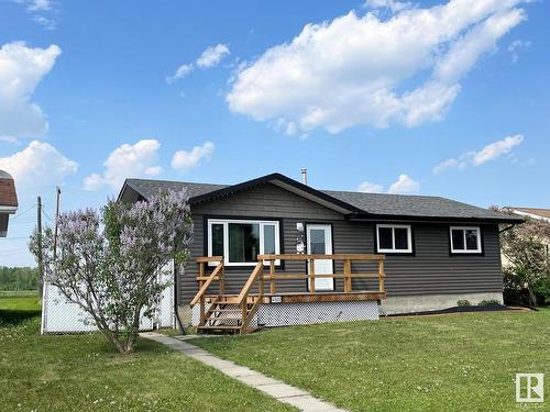 4908 56 Av, Wildwood, AB 