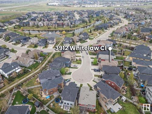 3912 Whitelaw Cl Sw, Edmonton, AB 