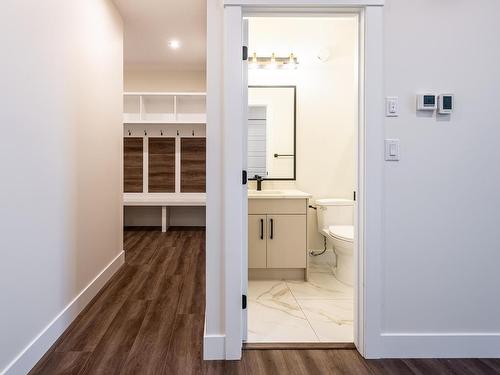 104 Edgefield Way Nw, St. Albert, AB - Indoor Photo Showing Bathroom