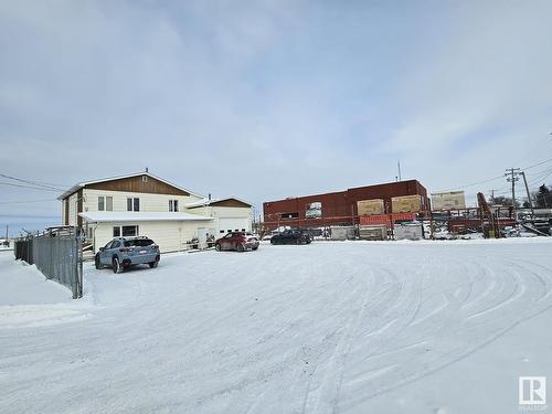 5219 Industrial Rd, Drayton Valley, AB 