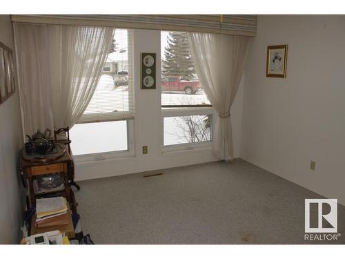 4335 53 Avenue, Tofield, AB - Indoor Photo Showing Other Room