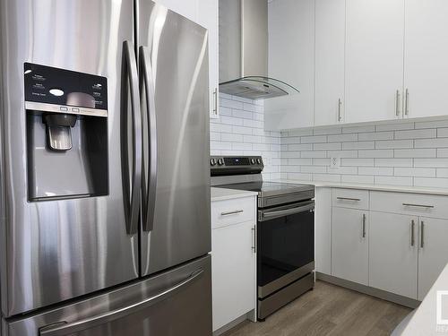 9919 227 Street, Edmonton, AB - Indoor Photo Showing Kitchen With Stainless Steel Kitchen With Upgraded Kitchen