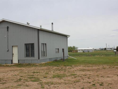 5006 53 Av, Andrew, AB 