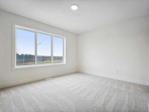 17 Kiwyck Link, Spruce Grove, AB - Indoor Photo Showing Other Room