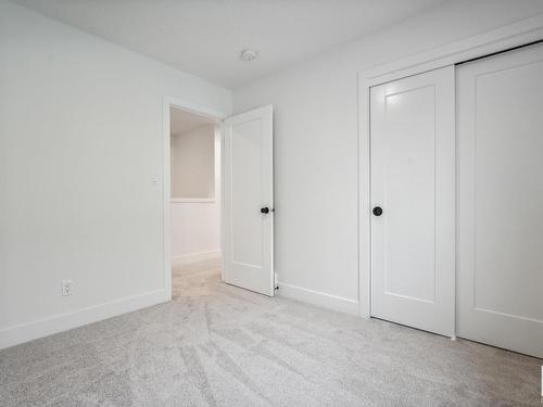 17 Kiwyck Link, Spruce Grove, AB - Indoor Photo Showing Other Room