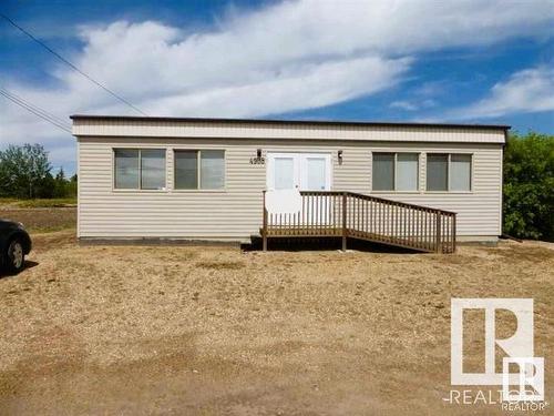 4904 & 4908 50 Ave, Thorsby, AB 