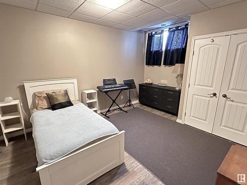 2 59327 Rge Rd 263, Rural Westlock County, AB - Indoor Photo Showing Bedroom