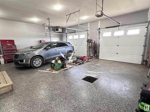 2 59327 Rge Rd 263, Rural Westlock County, AB - Indoor Photo Showing Garage