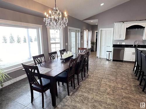 2 59327 Rge Rd 263, Rural Westlock County, AB - Indoor Photo Showing Dining Room