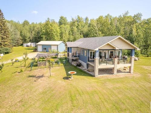 4518 Lakeshore Rd, Rural Parkland County, AB 