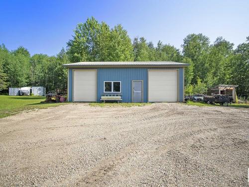 4518 Lakeshore Rd, Rural Parkland County, AB 