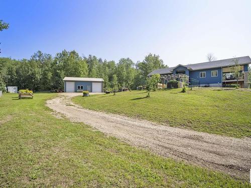 4518 Lakeshore Rd, Rural Parkland County, AB 