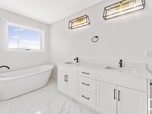 316 Fundy Way, Cold Lake, AB - Indoor Photo Showing Bathroom