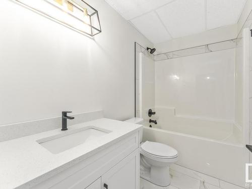 316 Fundy Way, Cold Lake, AB - Indoor Photo Showing Bathroom