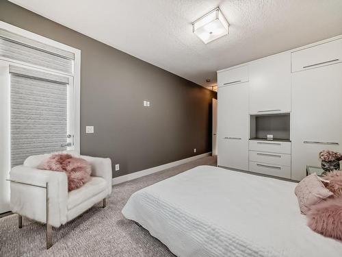 4129 Cameron Heights Point(E), Edmonton, AB - Indoor Photo Showing Bedroom