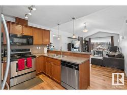#6 671 SILVER BERRY RD NW  Edmonton, AB T6T 0B7