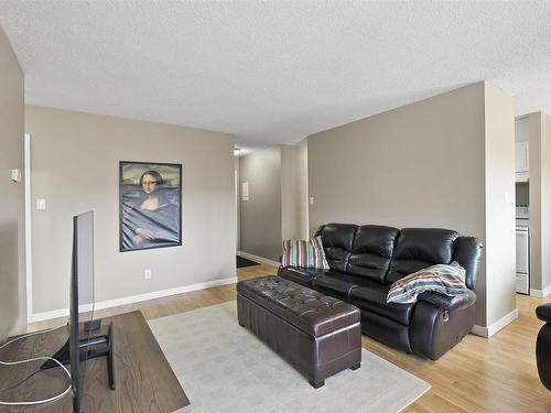 #302 10615 156 St Nw, Edmonton, AB 