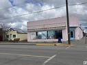 5004 50 Av, Elk Point, AB 