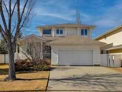 820 ORMSBY CL NW  Edmonton, AB T5T 5S4