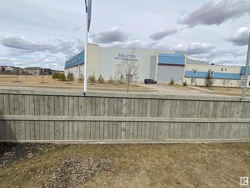 6504 49 Av, Beaumont, AB 