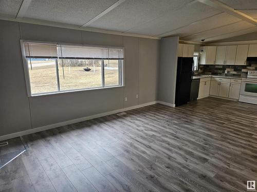 5205 45 St, Lodgepole, AB 