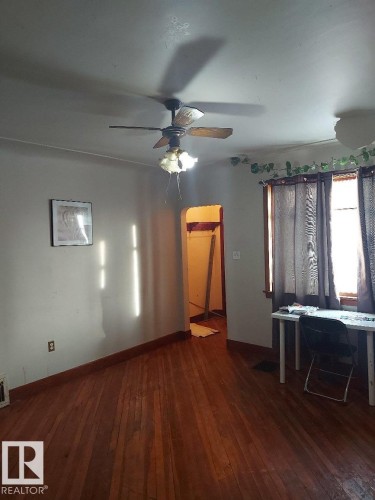 11206 85 Street, Edmonton, AB - Indoor Photo Showing Other Room