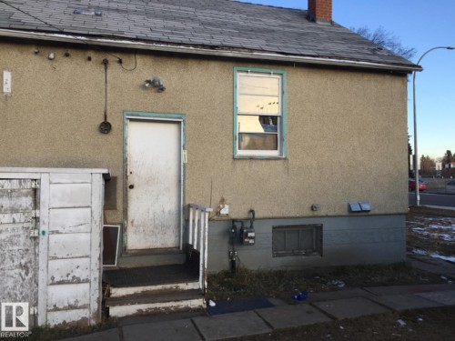 11206 85 Street, Edmonton, AB - Outdoor