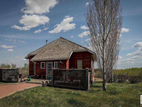 43342 Range Road 183, Rural Camrose County, AB 