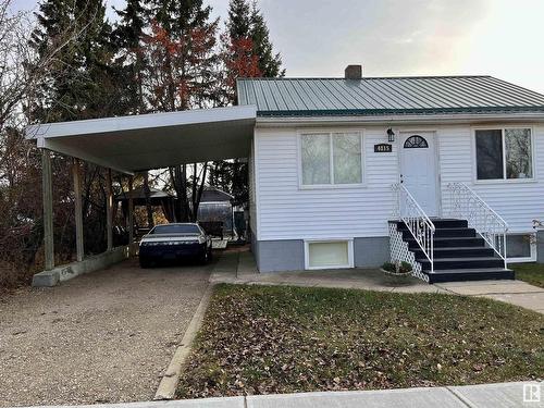 4815 51 Ave, Two Hills, AB 