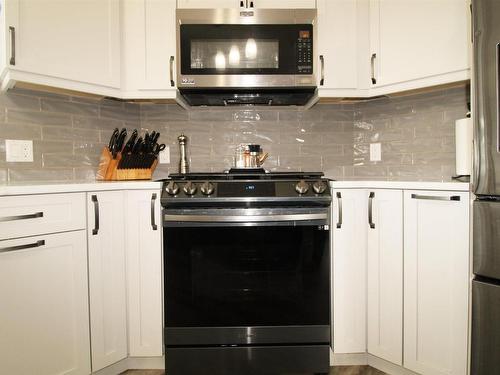 5702 55 Avenue, St. Paul Town, AB - Indoor Photo Showing Kitchen With Upgraded Kitchen