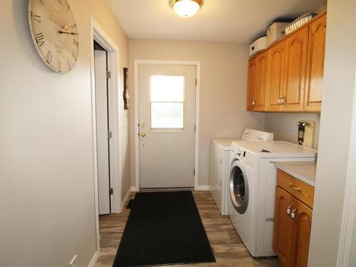 5702 55 Avenue, St. Paul Town, AB - Indoor Photo Showing Laundry Room