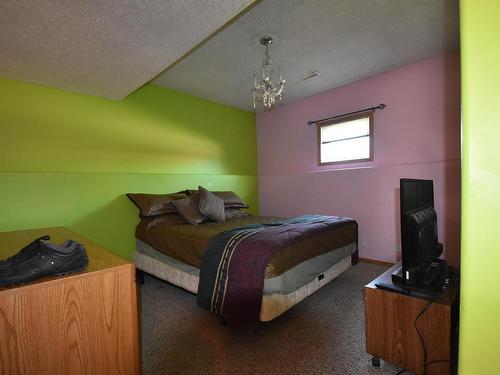 5702 55 Avenue, St. Paul Town, AB - Indoor Photo Showing Bedroom