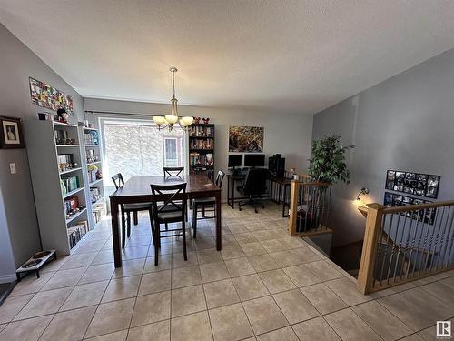 9637/9635 109A Avenue, Edmonton, AB - Indoor Photo Showing Dining Room