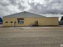 5225 52 Av, Vegreville, AB 