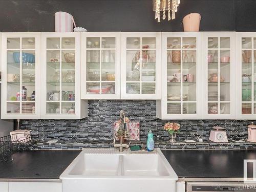 4518 51 Avenue, Leduc, AB - Indoor Photo Showing Kitchen With Double Sink With Upgraded Kitchen