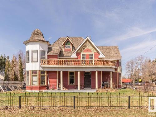 4518 51 Avenue, Leduc, AB - Outdoor With Facade