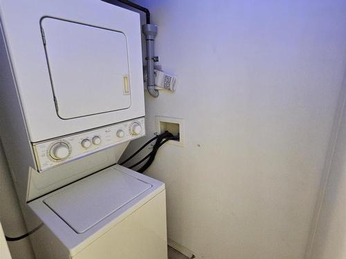 1608 10024 Jasper Avenue, Edmonton, AB - Indoor Photo Showing Laundry Room