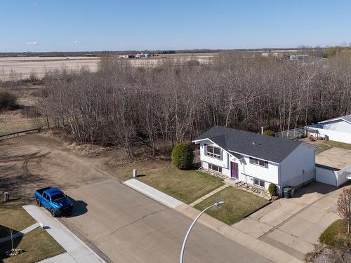 5304 61 St, Redwater, AB 