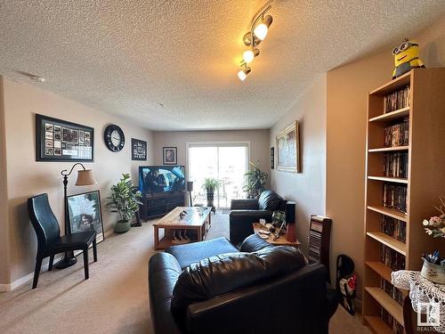 202 240 Spruce Ridge Road, Spruce Grove, AB - Indoor