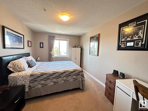 202 240 Spruce Ridge Road, Spruce Grove, AB - Indoor Photo Showing Bedroom