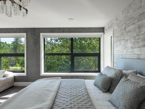 9213 97 Street, Edmonton, AB - Indoor Photo Showing Bedroom