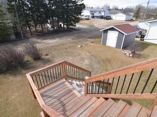 5711 54 Av, Barrhead, AB 