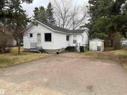 5333 & 5329 50 Avenue  Elk Point, AB T0A 1A0