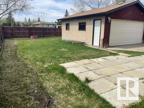 13832 28 Street, Edmonton, AB - Outdoor