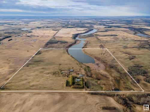 131018 Township Rd 532, Rural Two Hills County, AB 