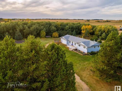 131018 Township Rd 532, Rural Two Hills County, AB 